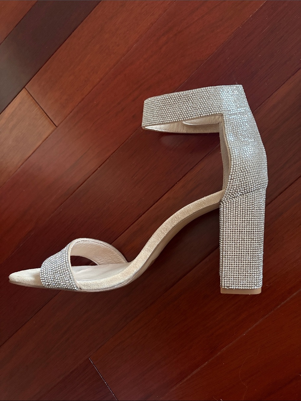 Wishbone Collection Heel